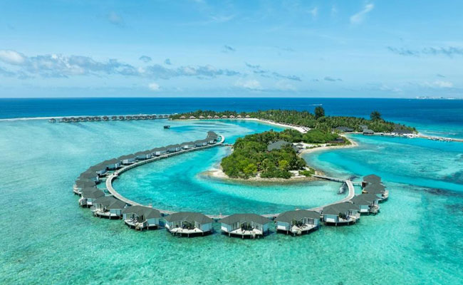 Serene Maldives with Cinnamon Dhonveli