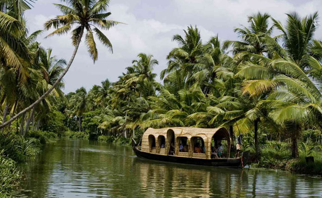 Kerala - A Luxury Escape 