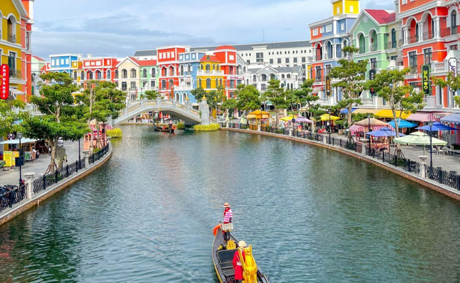 Exciting Vietnam