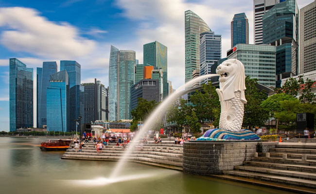 Charming Singapore with Malaysia